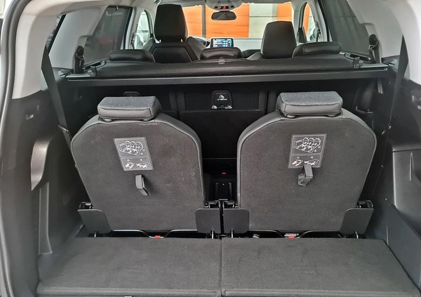 Peugeot 5008 cena 69999 przebieg: 175000, rok produkcji 2018 z Ślesin małe 326